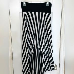 Wet Seal Striped Asymmetrical Skirt M